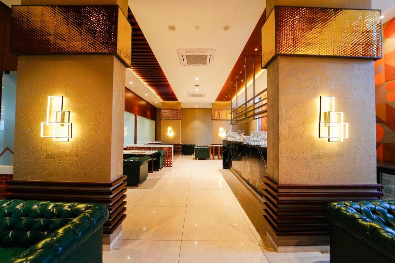 Essentia Luxury Hotel Indaur Kültér fotó